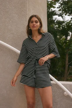 Two-Piece Shorts Set>Hello Molly Across Oceans Set Black