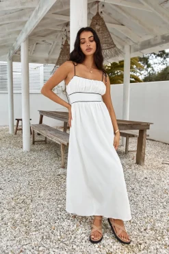 Vacation Dresses|Brunch Dresses>Hello Molly Across The River Maxi Dress White