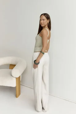 Tank Tops And Singlets|Cropped>Hello Molly BASE Everyday Staple Singlet Top Sage