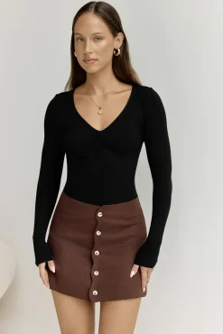 Long Sleeve|Cropped>Hello Molly BASE The Flatter Me Long Sleeve Ribbed Bodysuit Black
