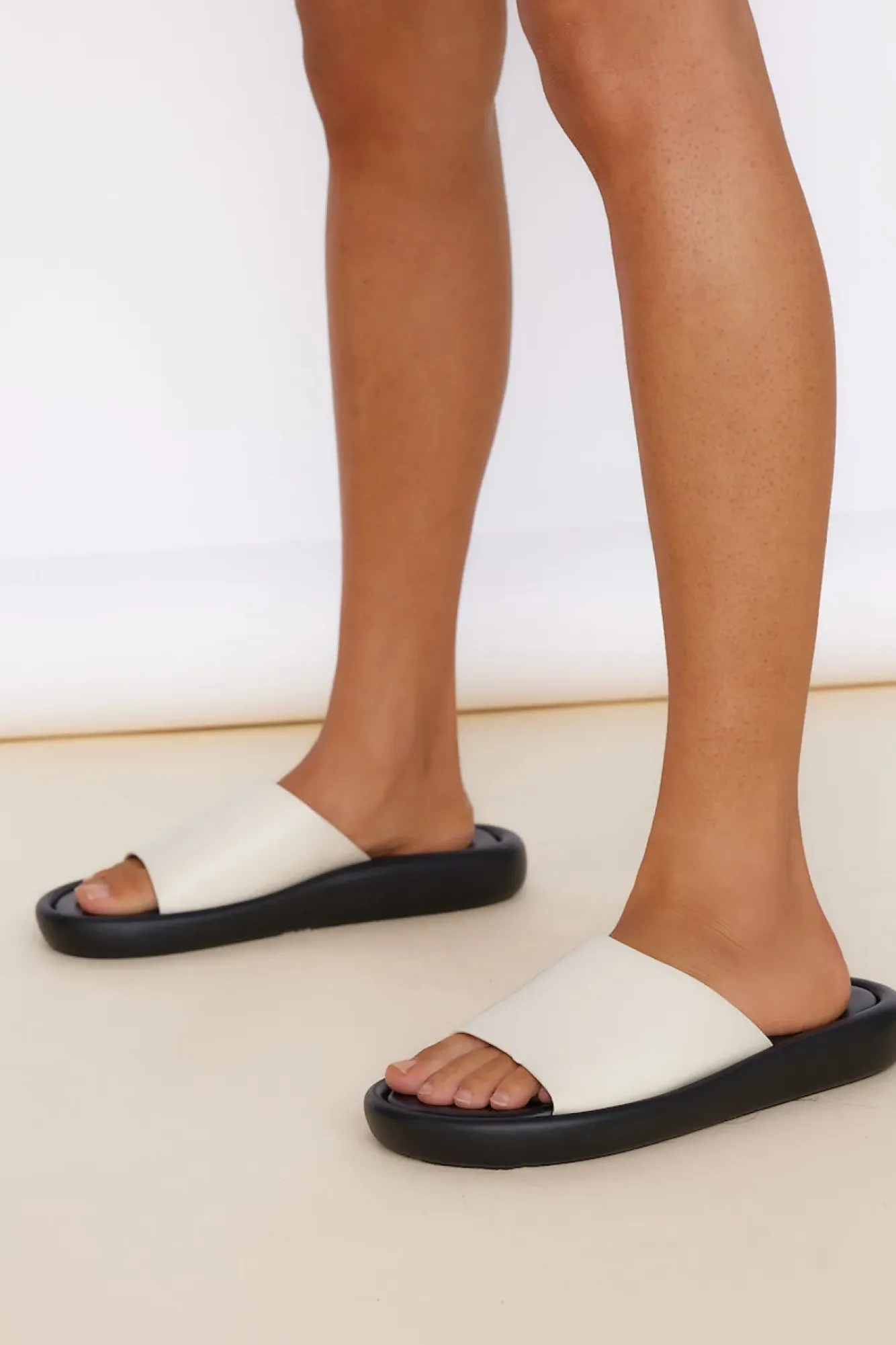 Slides>Billini Nellie Sandal Chalk