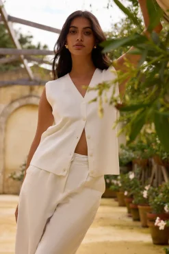 Cropped>Hello Molly Blair Vest Top White