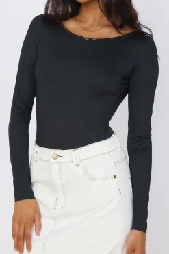 Long Sleeve|Cropped>Hello Molly Blooming Beauty Bodysuit Black