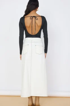 Long Sleeve|Cropped>Hello Molly Blooming Beauty Bodysuit Black