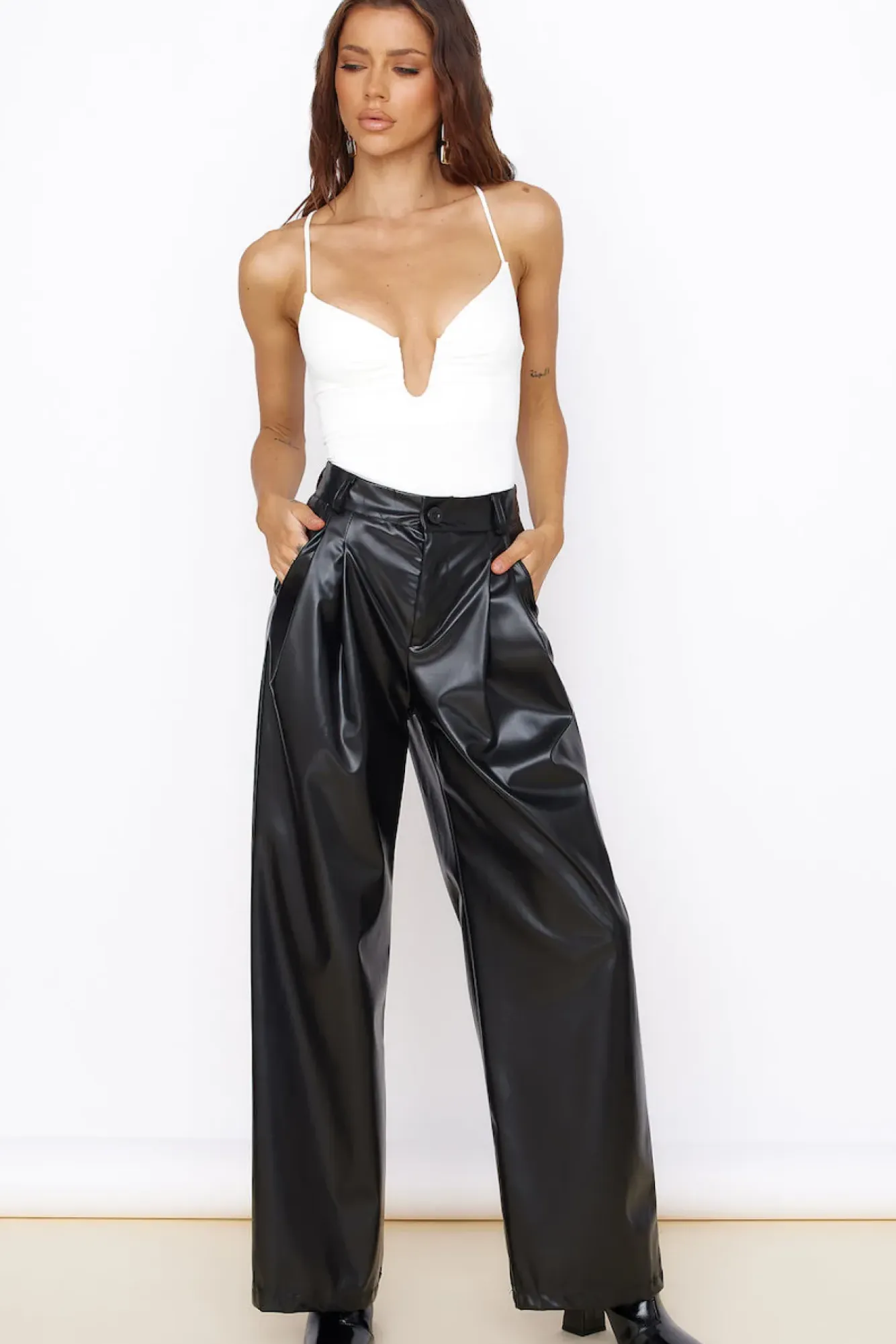 Pants>Hello Molly Blooming Garden Pants Black