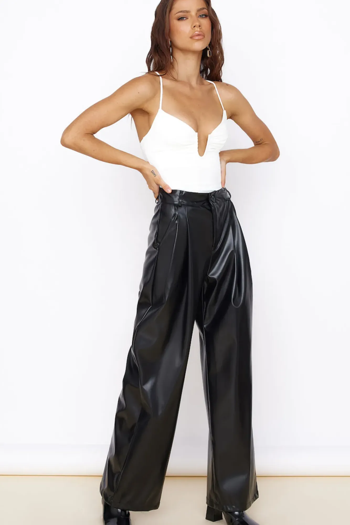 Pants>Hello Molly Blooming Garden Pants Black