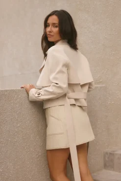 Jackets>Hello Molly Cali Crop Jacket Cream