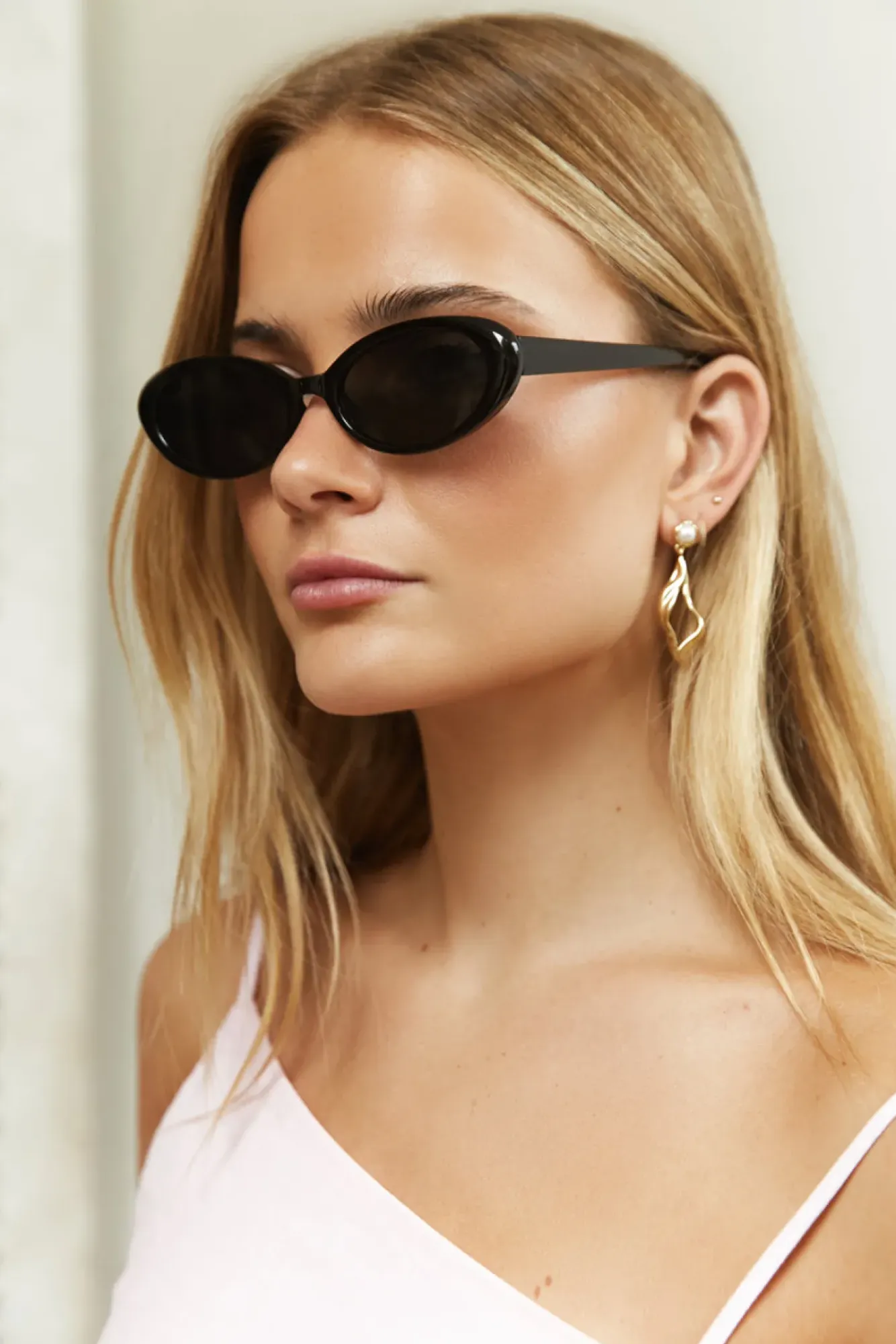 Sunglasses>Hello Molly Capri Sunglasses Black