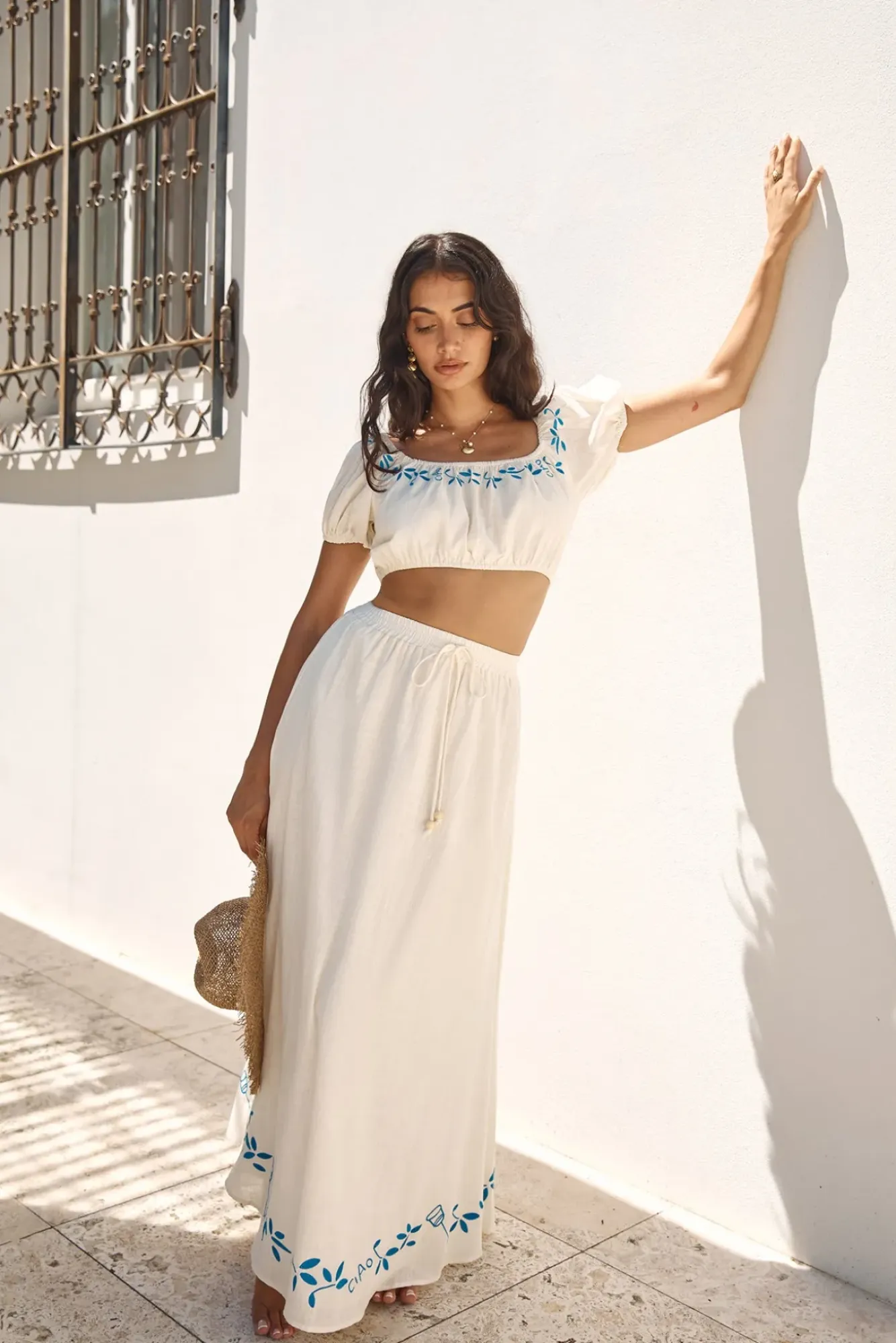 Cropped>Hello Molly Ciao Bella Crop Top Beige