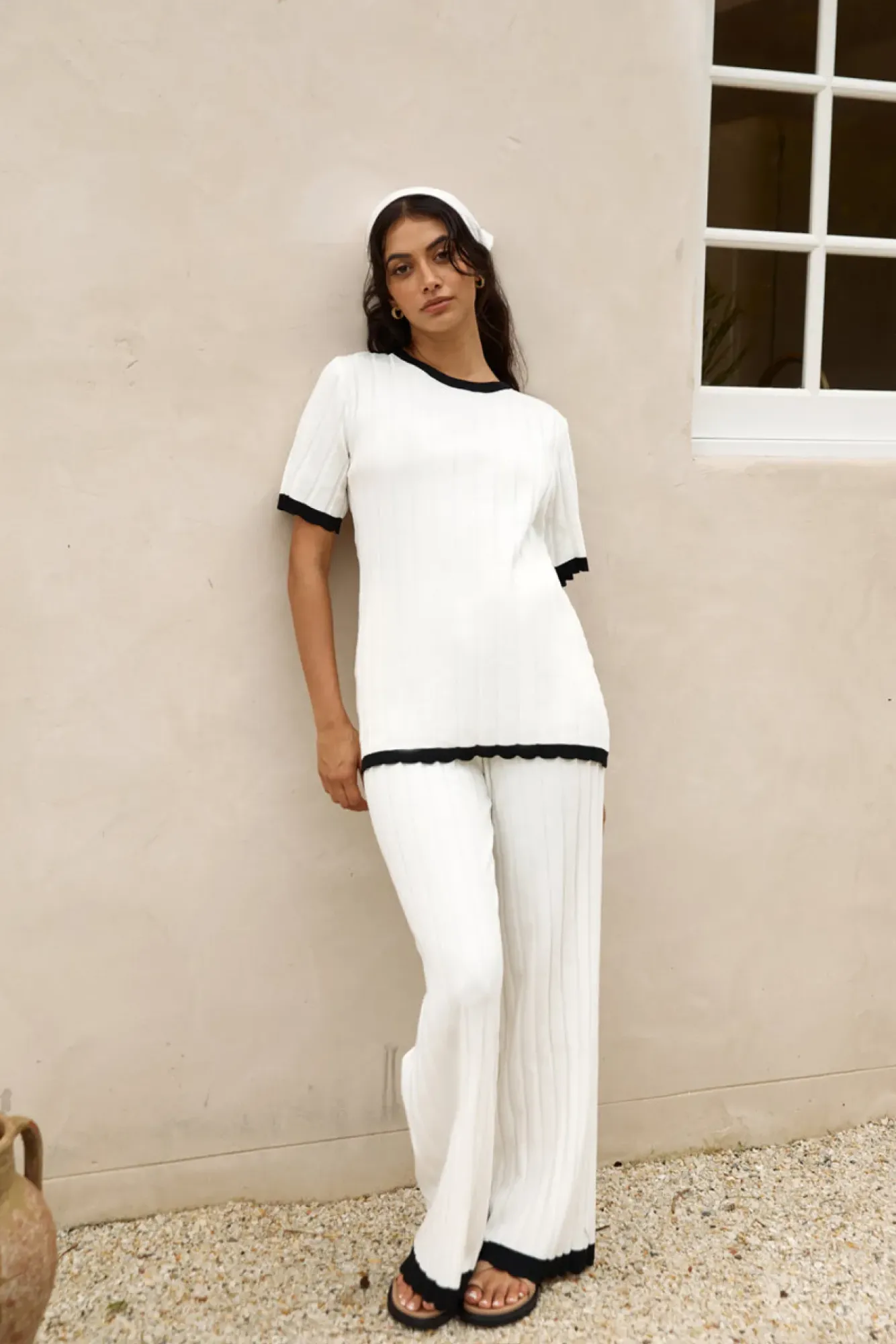 T-Shirts|Cropped>Hello Molly Colder Days Knit Top White