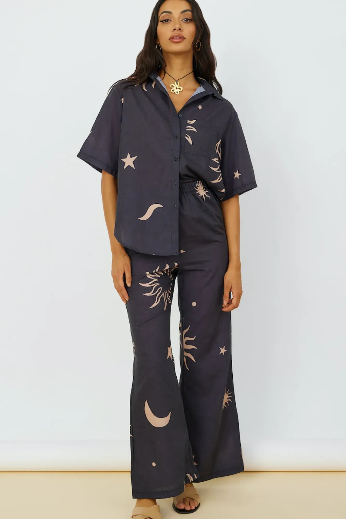 Shirts|Cropped>Hello Molly Constellations In The Sky Shirt Black