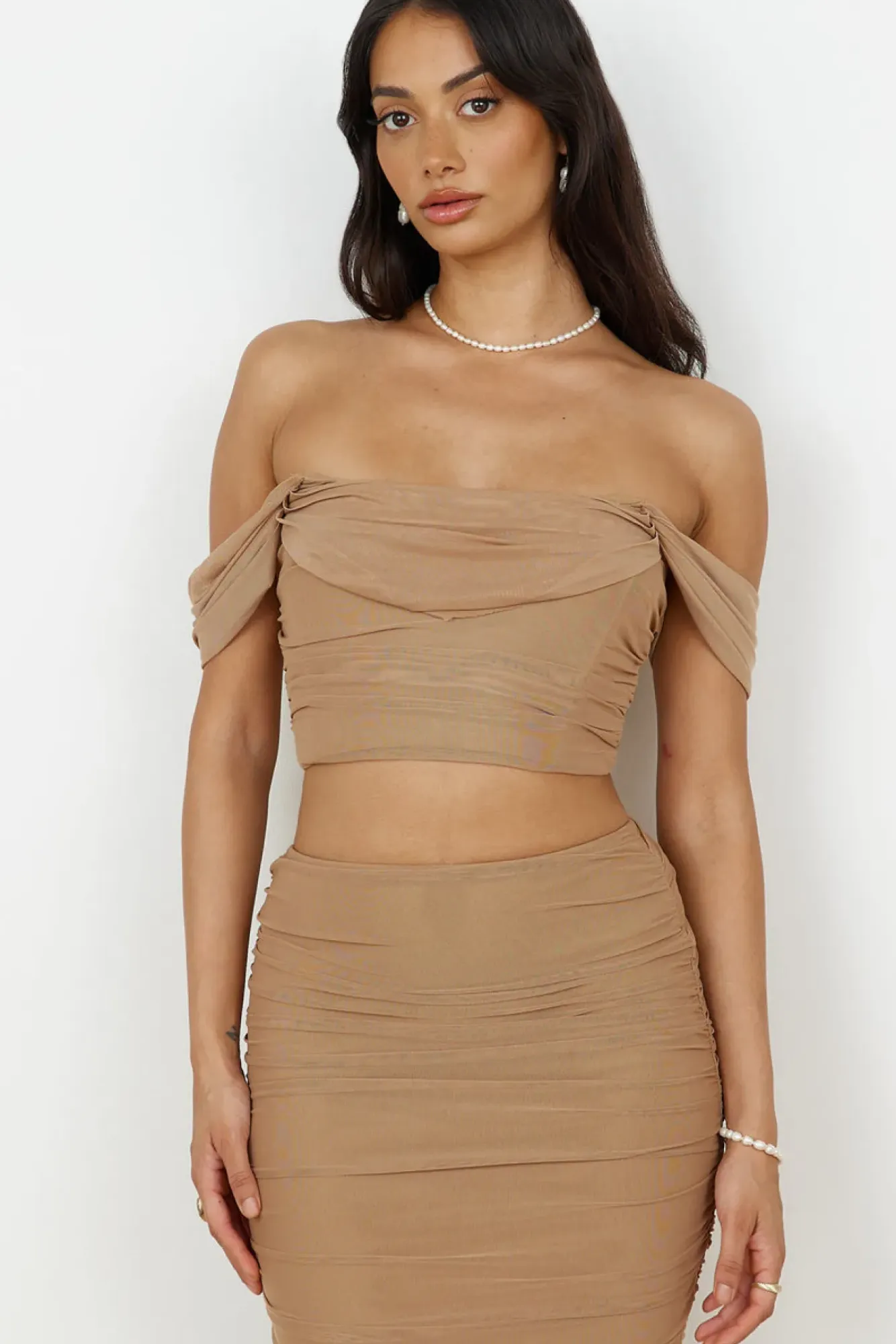 Cropped>Hello Molly Dance Darling Crop Top Beige