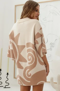 Shirts|Long Sleeve>Hello Molly Dancing In My Room Shirt Beige