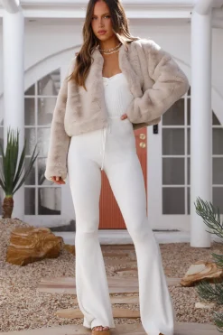 Jackets|Cropped>Hello Molly Day By Day Faux Fur Cropped Jacket Beige