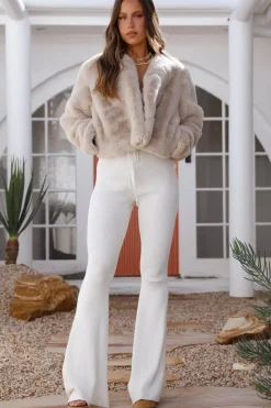 Jackets|Cropped>Hello Molly Day By Day Faux Fur Cropped Jacket Beige