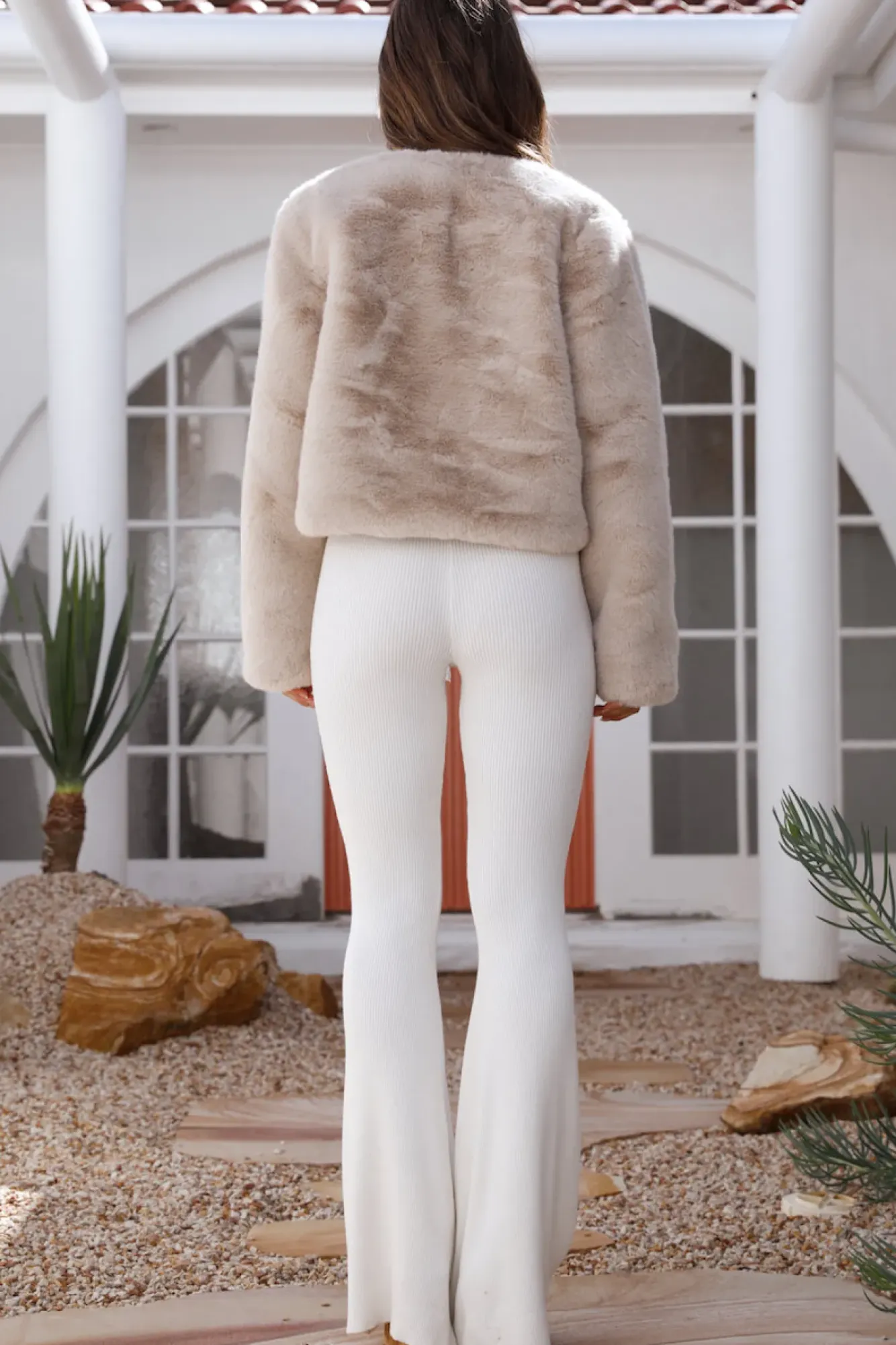 Jackets|Cropped>Hello Molly Day By Day Faux Fur Cropped Jacket Beige