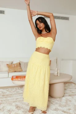Cropped>Hello Molly Enjoy Daylight Crop Top Yellow