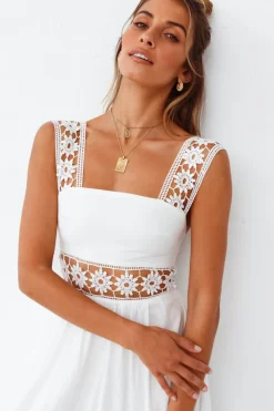 Spring Break Dresses|Bump Friendly>Hello Molly Eugenia Maxi Dress White