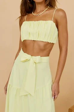 Cropped>Hello Molly Evolving Heart Crop Top Yellow