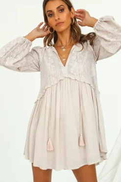 Spring Break Dresses|Bump Friendly>Hello Molly Fancy Evening Dress Nude