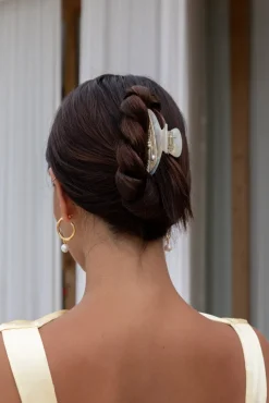 Hair Accessories>Hello Molly Feather Touch Claw Clip Nude