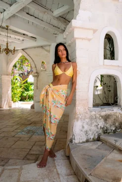 Cover-Ups|Skirts>Fortunate One Marbella Sarong Casablanca Print