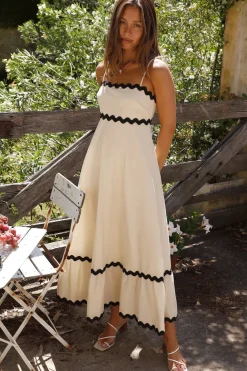Spring Break Dresses|Bump Friendly>Hello Molly Fully Invested Maxi Dress Beige