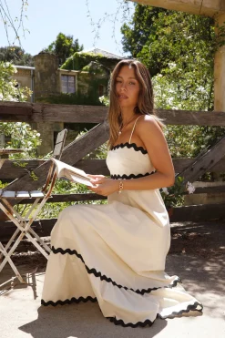 Spring Break Dresses|Bump Friendly>Hello Molly Fully Invested Maxi Dress Beige