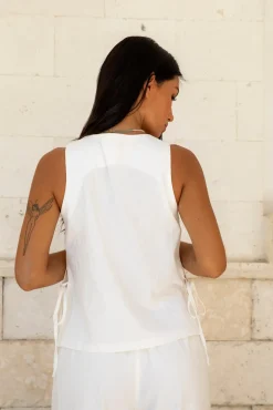Fashion Tops And Vests|Cropped>Hello Molly Heading South Vest Top White