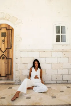 Fashion Tops And Vests|Cropped>Hello Molly Heading South Vest Top White