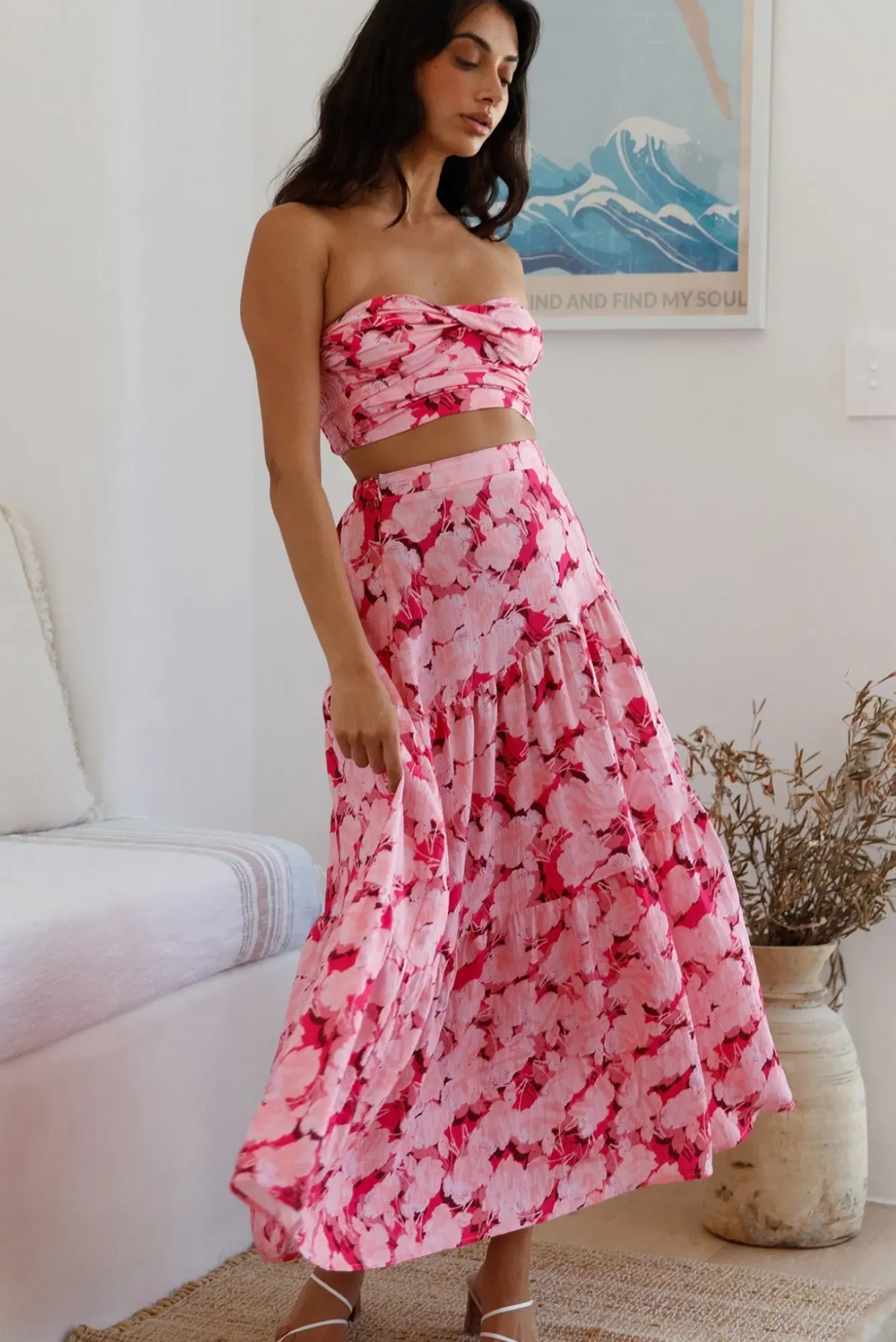 Cropped>Hello Molly Horizon Waves Crop Top Pink