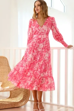 Vacation Dresses|Floral Dresses>Hello Molly Into Heaven Maxi Dress Pink