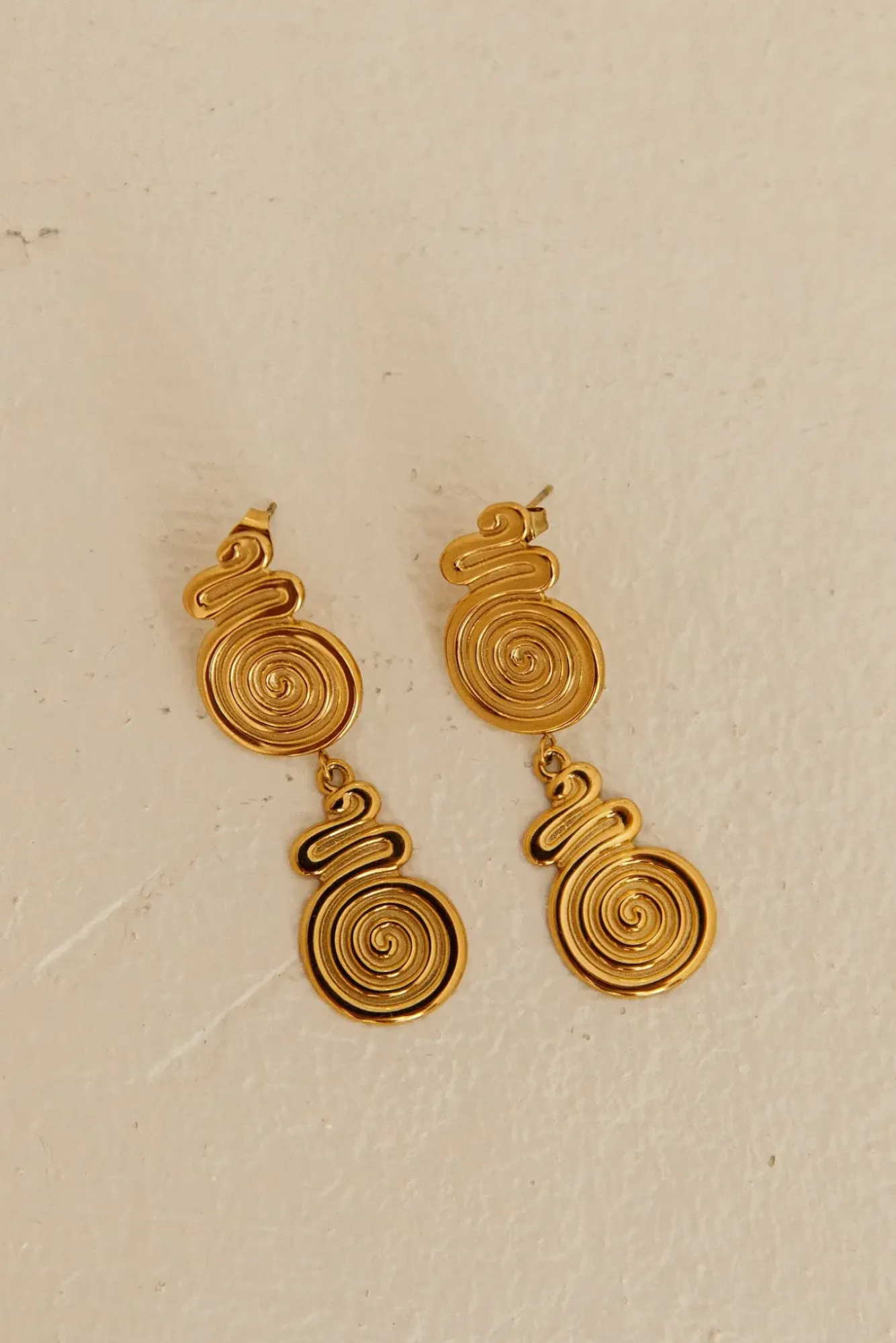 Earrings>Hello Molly 18K Gold Plated Around The World Earrings Gold