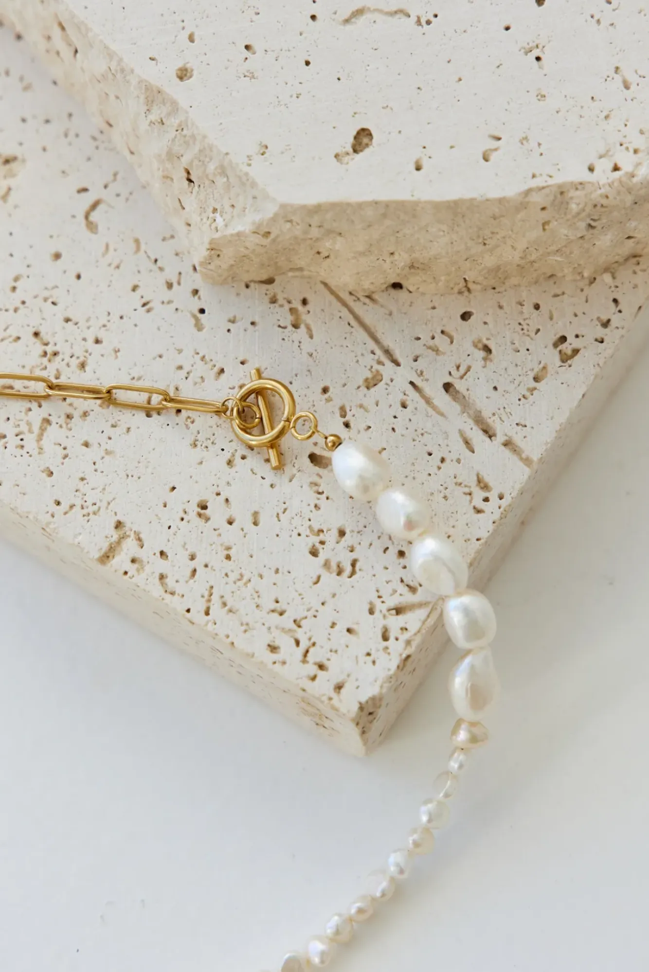 Necklaces>Hello Molly 18k Gold Plated Falling Fast Necklace