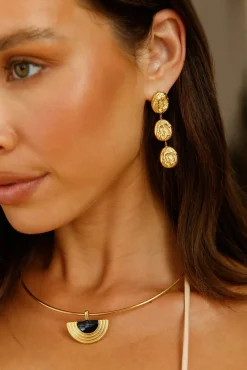 Necklaces>Hello Molly 18k Gold Plated Luna Glow Necklace Gold
