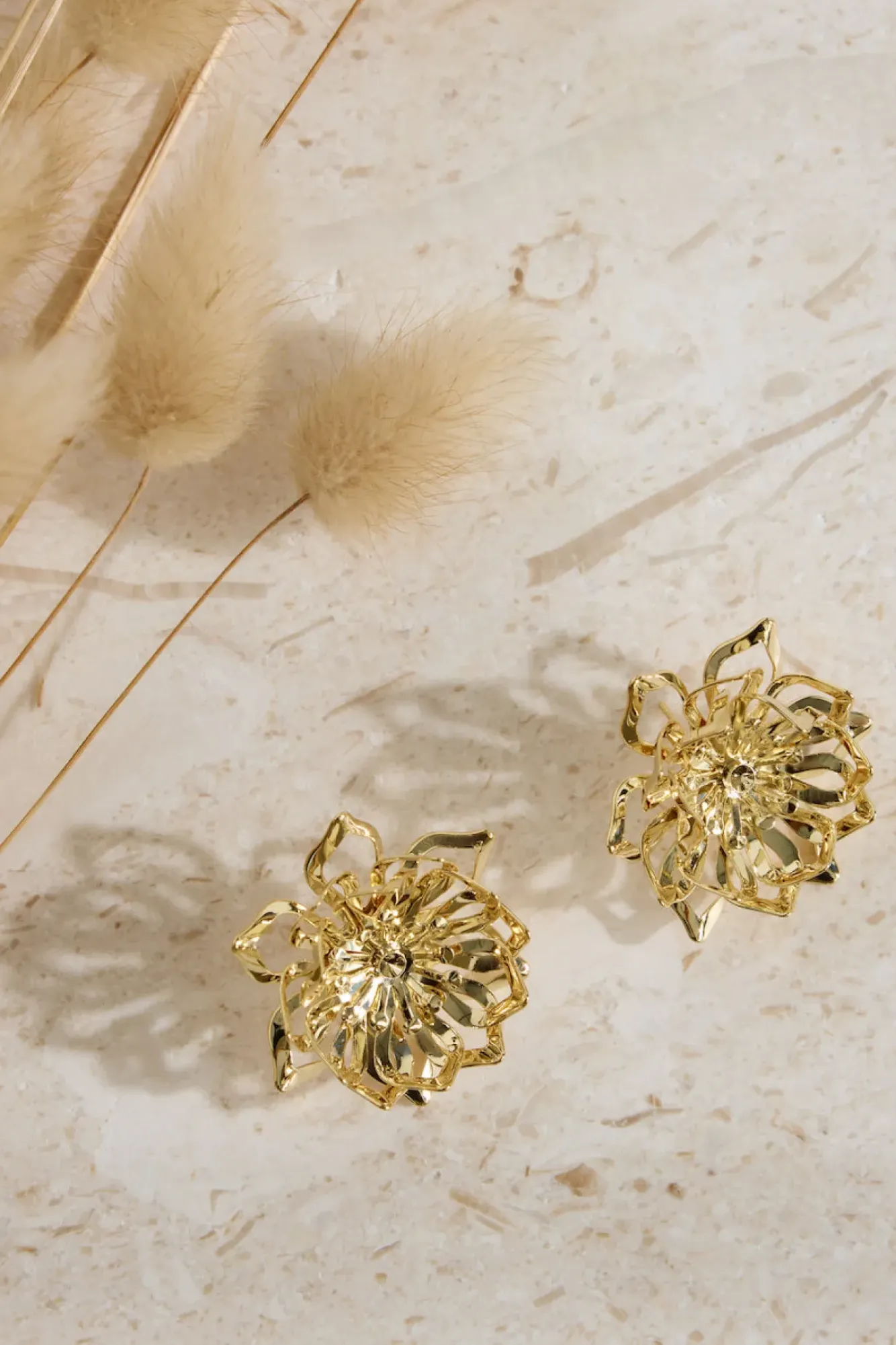 Earrings>Hello Molly 18K Gold Plated On The Glow Earrings Gold