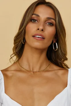 Necklaces>Hello Molly 18k Gold Plated Rendezvous Necklace Gold