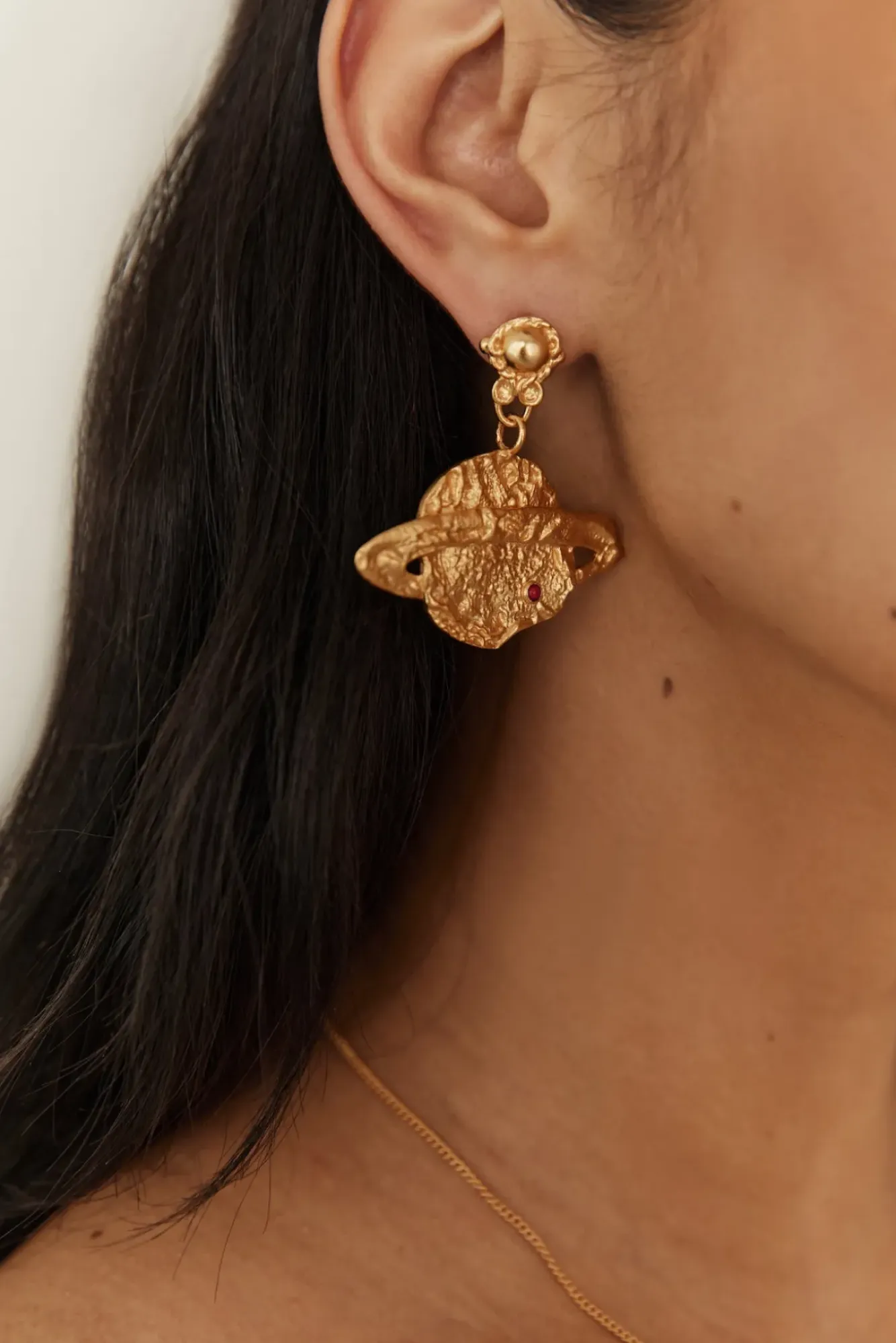 Earrings>Hello Molly 18K Gold Plated Universal Beauty Earrings Gold