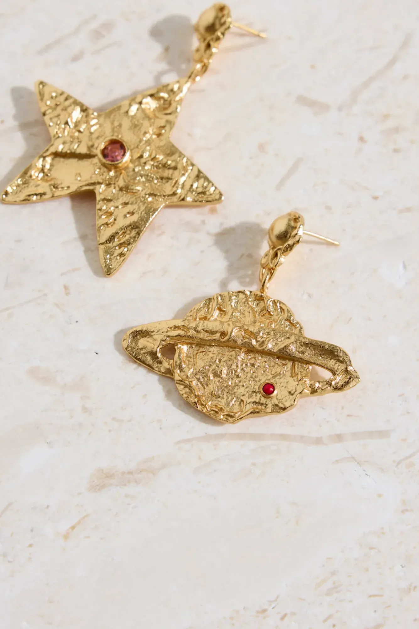 Earrings>Hello Molly 18K Gold Plated Universal Beauty Earrings Gold