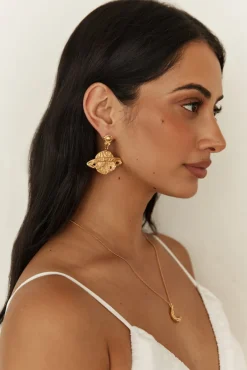 Earrings>Hello Molly 18K Gold Plated Universal Beauty Earrings Gold