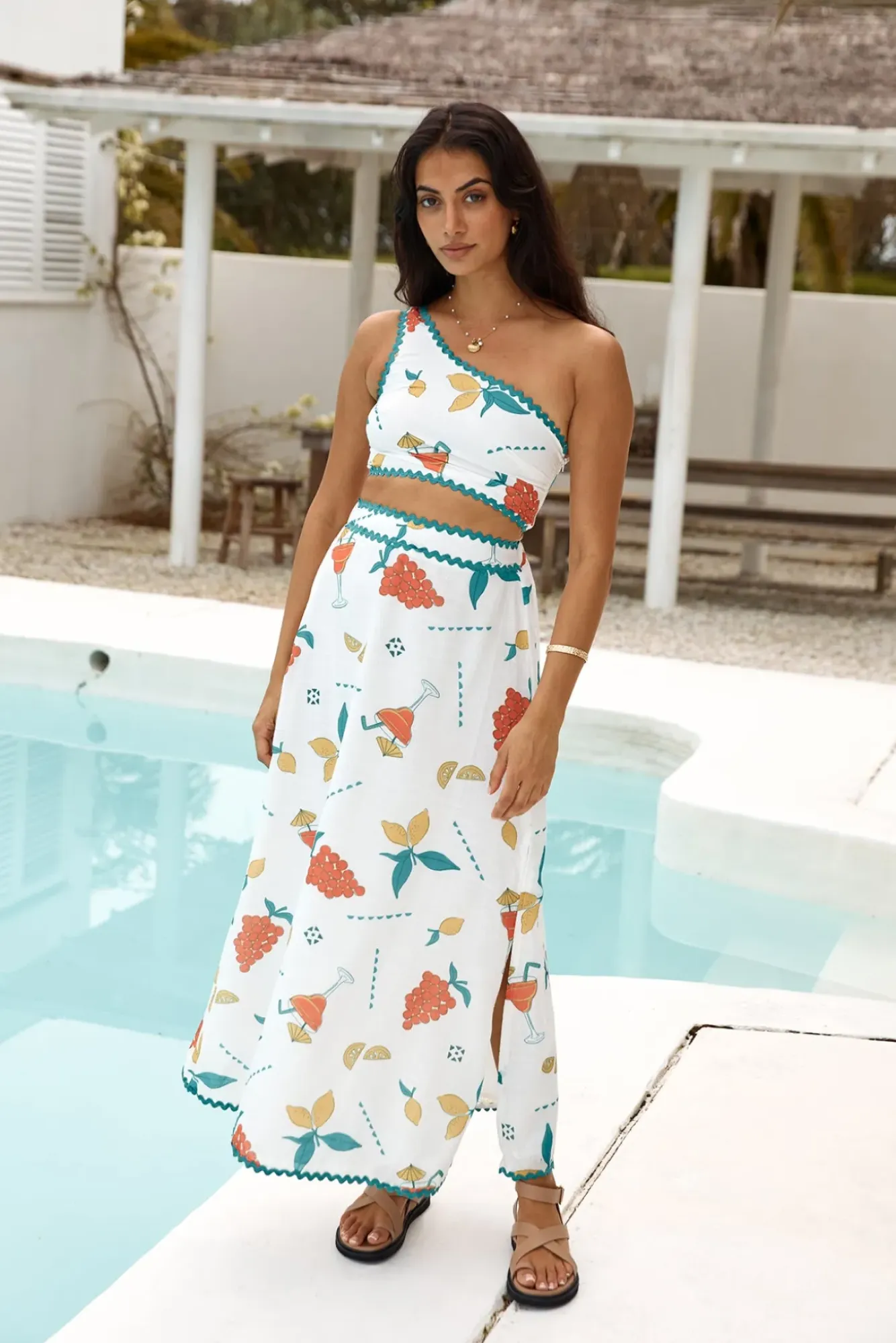Cropped|Skirt And Top Sets>Hello Molly Lemon Wedge One Shoulder Crop Top Green