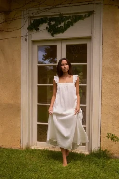 Vacation Dresses|Brunch Dresses>Fortunate One Lily 100% Linen Maxi Dress White
