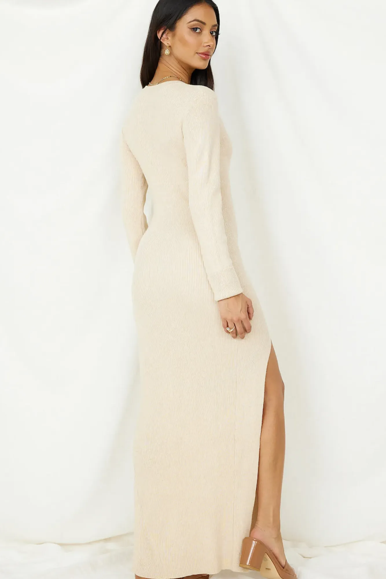 Date Night Dresses|Long Sleeve Dresses>Lioness Opulence Maxi Dress Beige