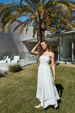 Vacation Dresses|Brunch Dresses>Hello Molly Lucia Strapless Midi Dress White