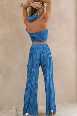 Cropped>Hello Molly Lucky Strike Crop Top Blue