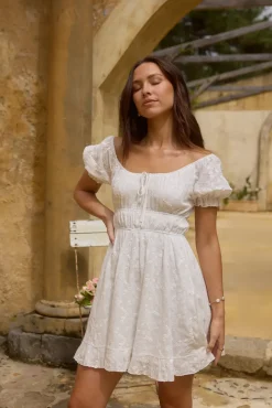 Brunch Dresses|Casual Dresses>Hello Molly Lullaby of Lilies Mini Dress White
