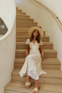 Cocktail Dresses|Brunch Dresses>Hello Molly Make The Most Maxi Dress Cream