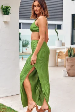 Cropped>Hello Molly Midnight Attraction Crop Top Green
