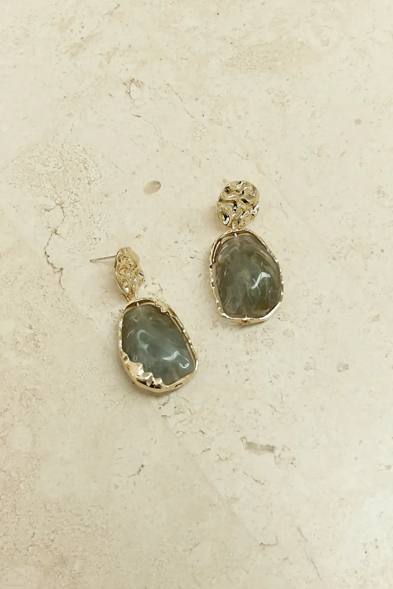 Earrings>Hello Molly Mona Lisa Earrings Grey