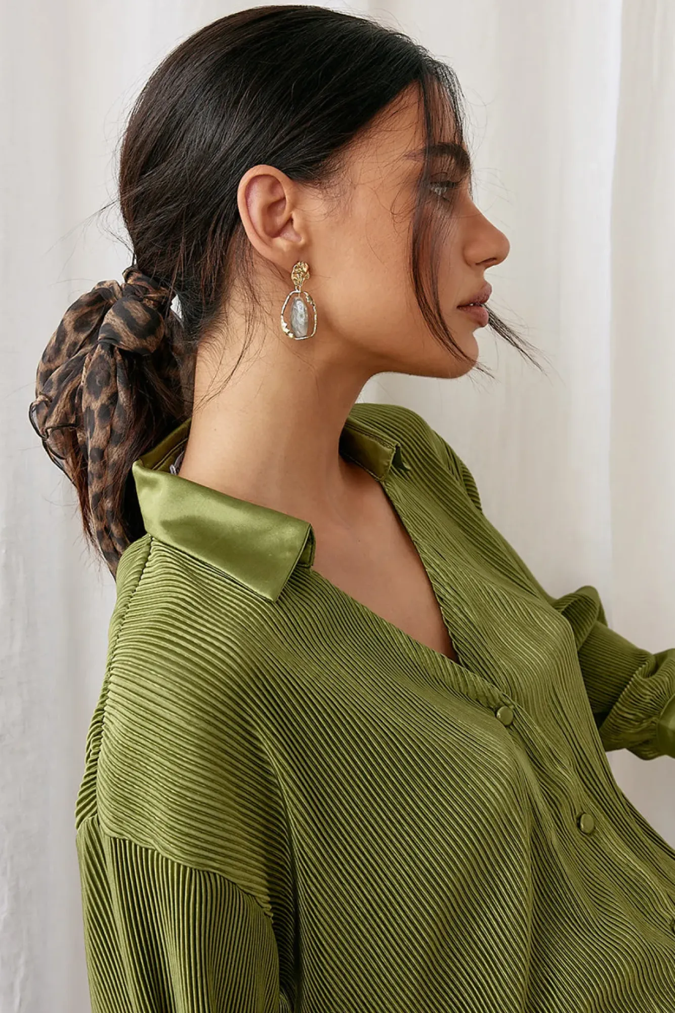 Earrings>Hello Molly Mona Lisa Earrings Grey